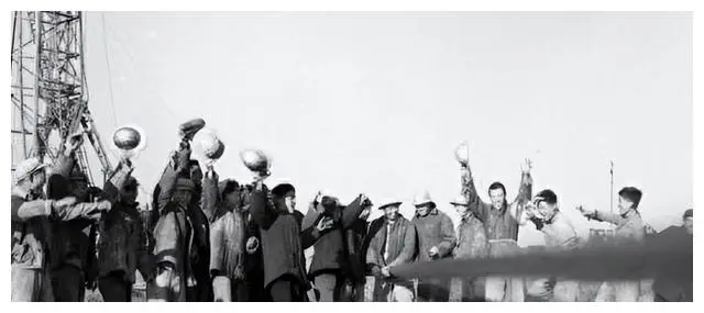 李四光大庆油田故事__李四光大庆石油